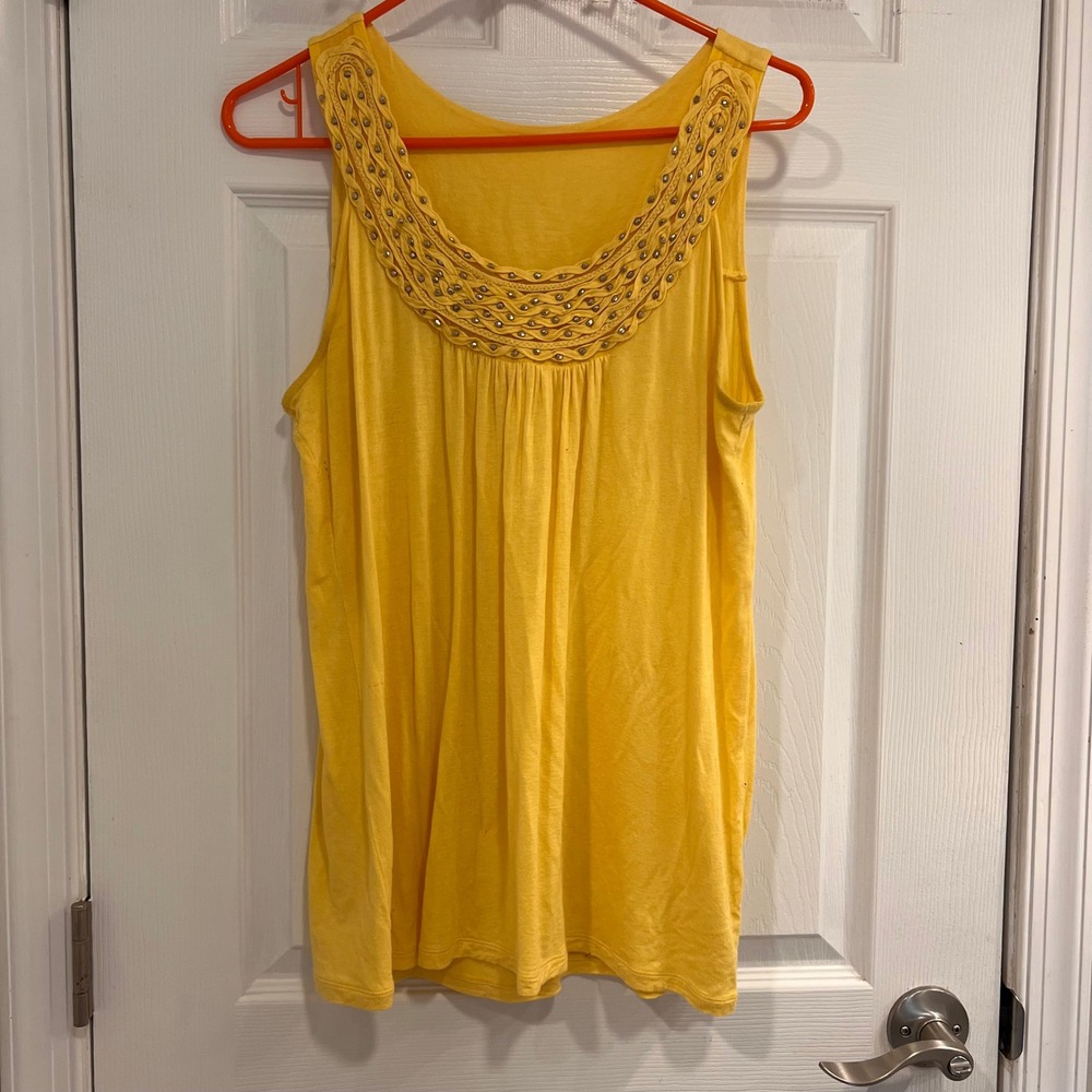 Y2K Dress Barn‎ Women's Yellow Tank with Embellishments